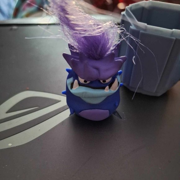 Two Mini Grumbles - Picture 3 of 4